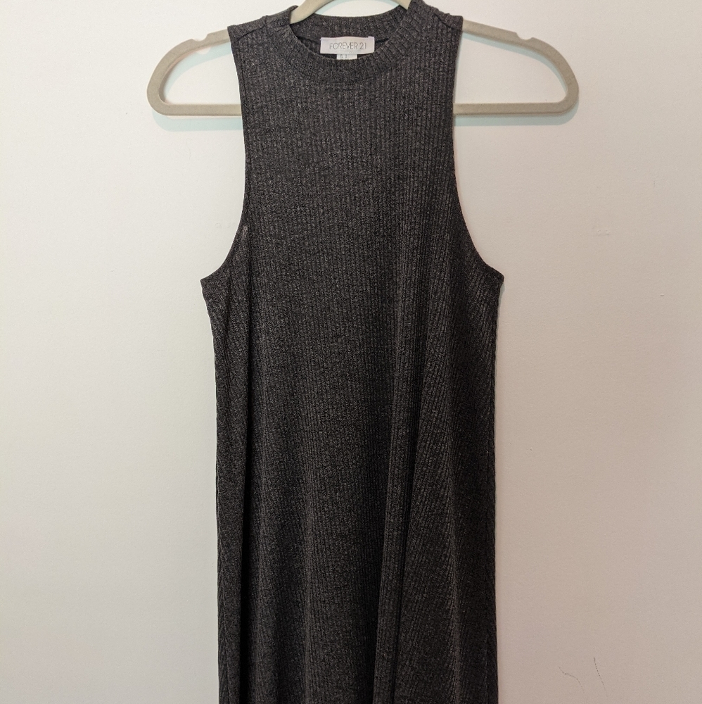 Gray ribbed short flowy dress